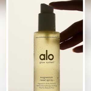 ALO Yoga Glow System Magnesium Reset Spray